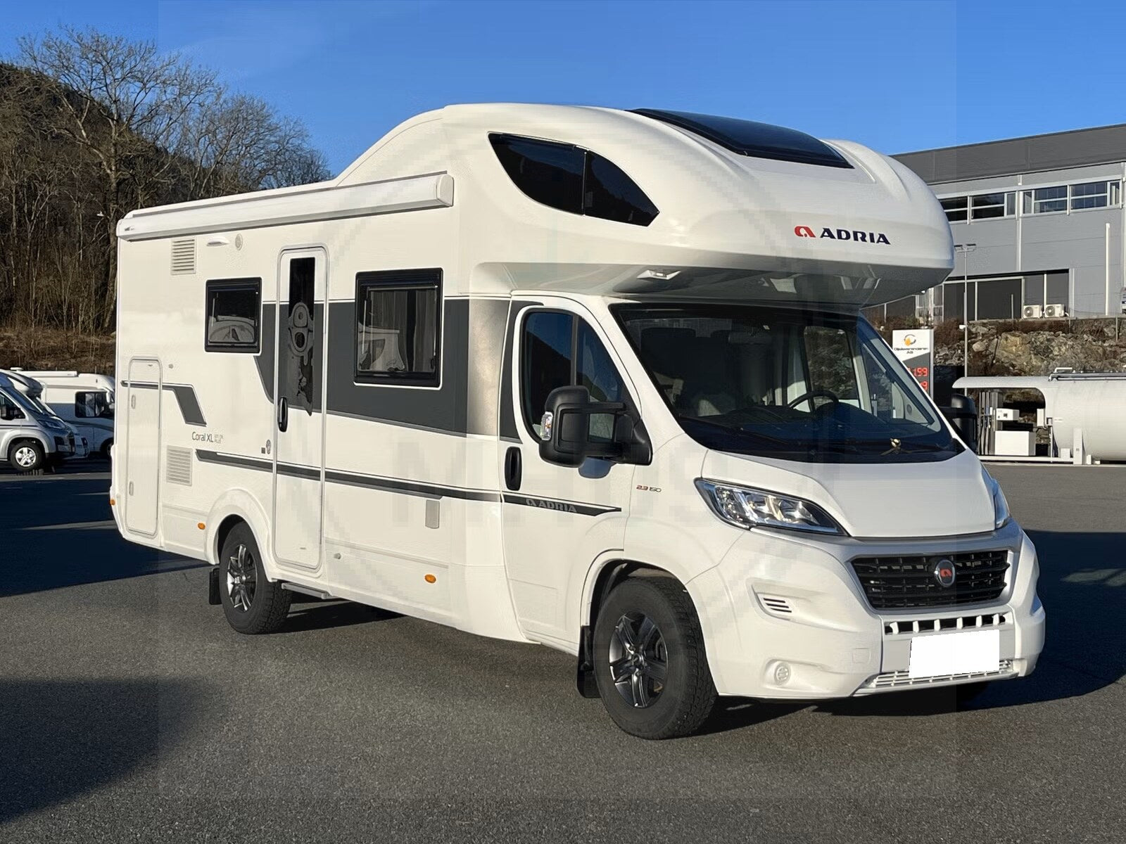 Adria Coral XL A 670 DK - 7 places - 2019