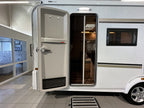 Weinsberg CaraOne 500 FDK - 7 plazas para dormir - 2022