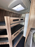 Hobby 560 KMFE - 7 couchages - 2008