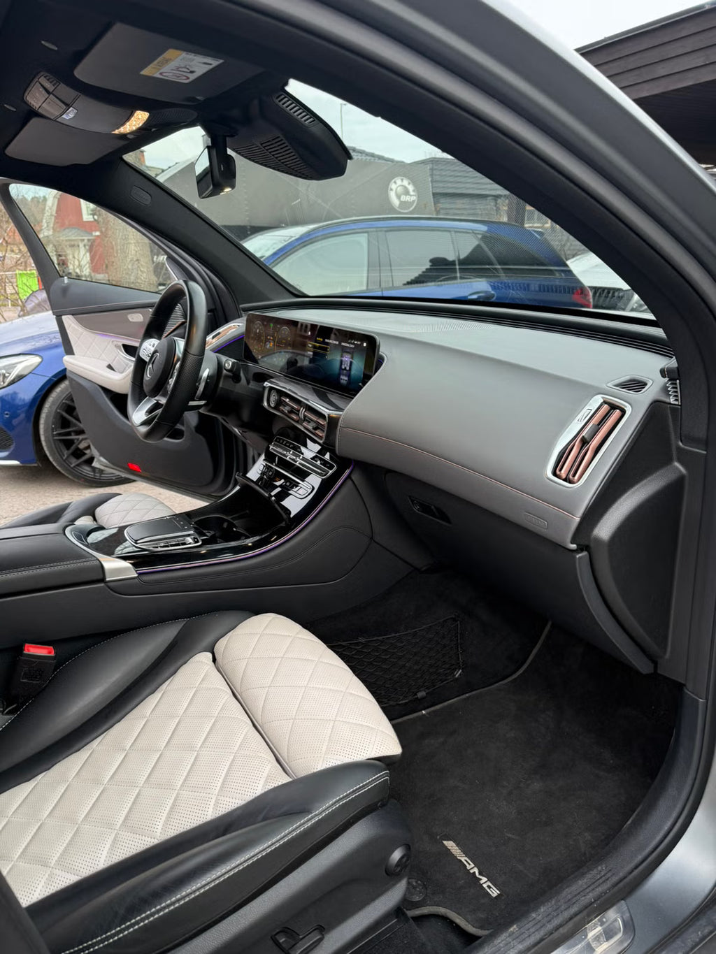 Mercedes-Benz EQC 400 4MATIC AMG Edition 5 places 2020