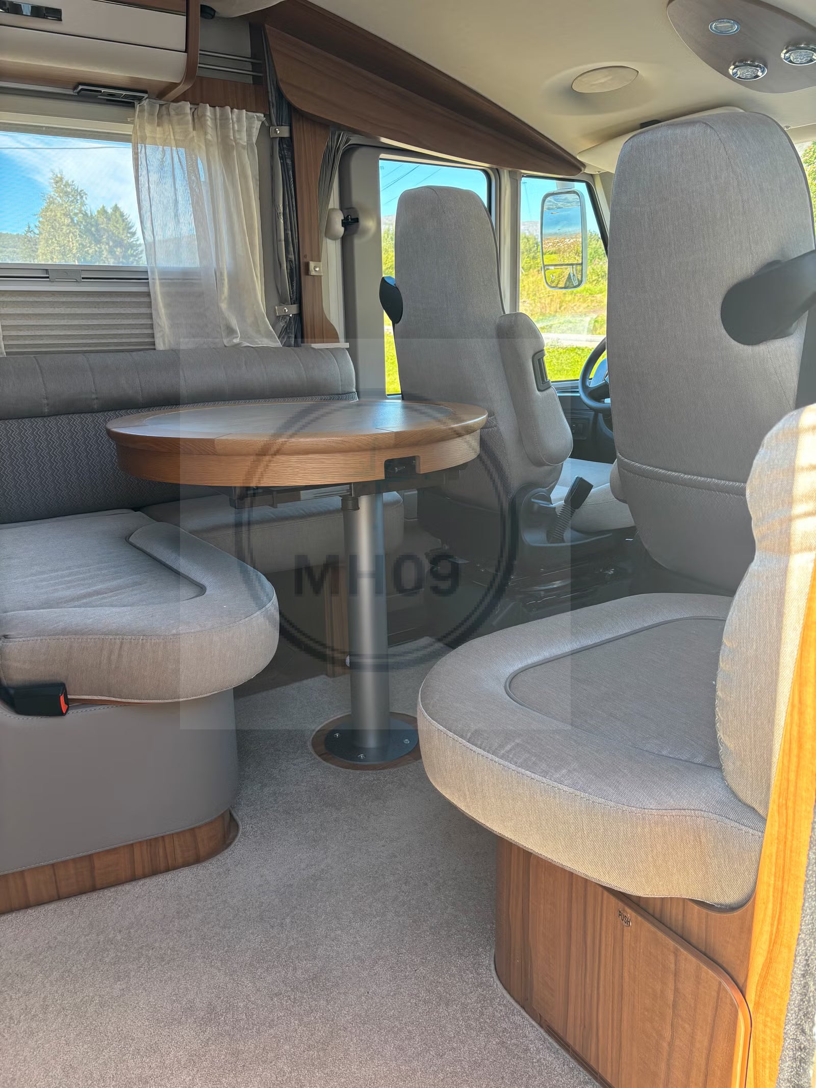 Hymer B 708 Premium Line - 4 places - 2016