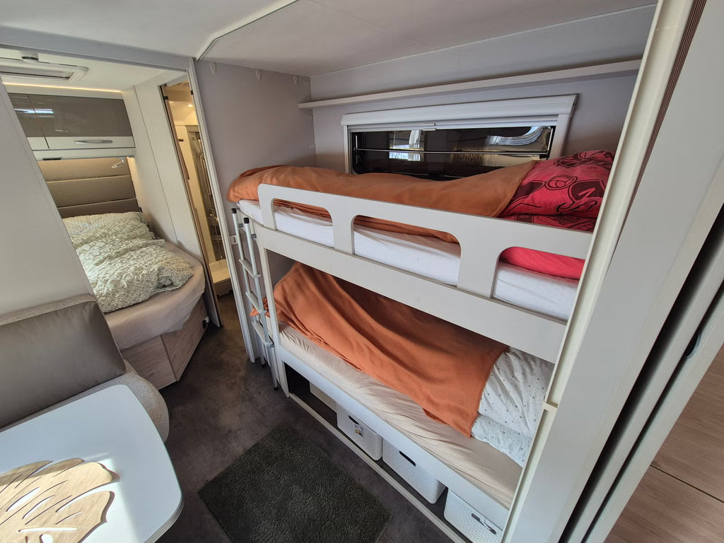 Dethleffs Nomad 730 FKR - 7 couchages - 2022