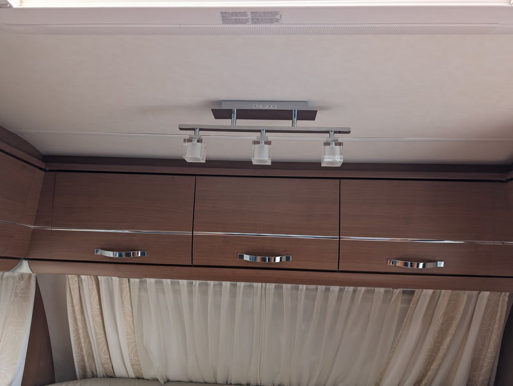 Knaus Südwind Exclusive W08 580 UL - 4 couchages - 2014