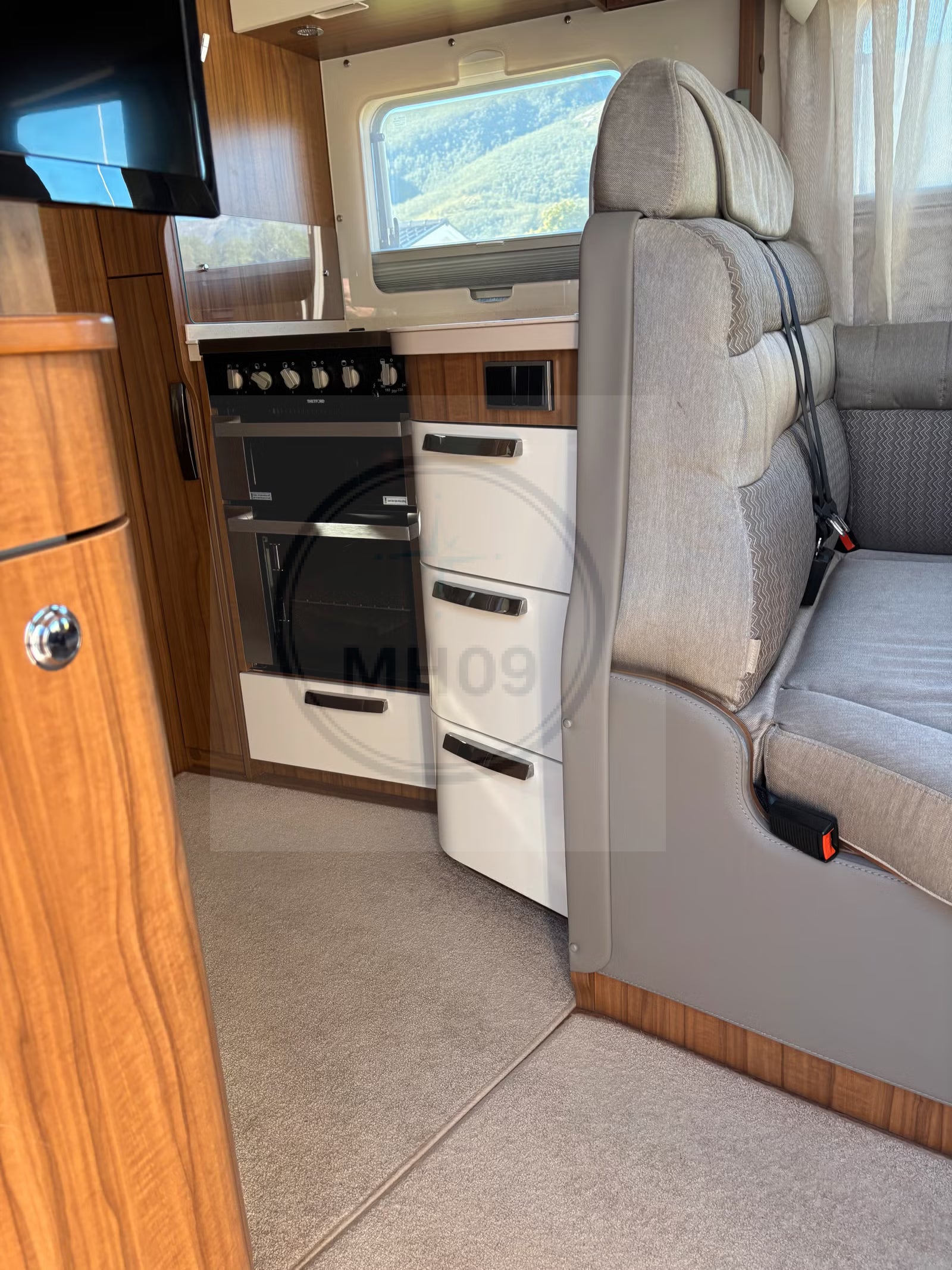 Hymer B 708 Premium Line - 4 places - 2016