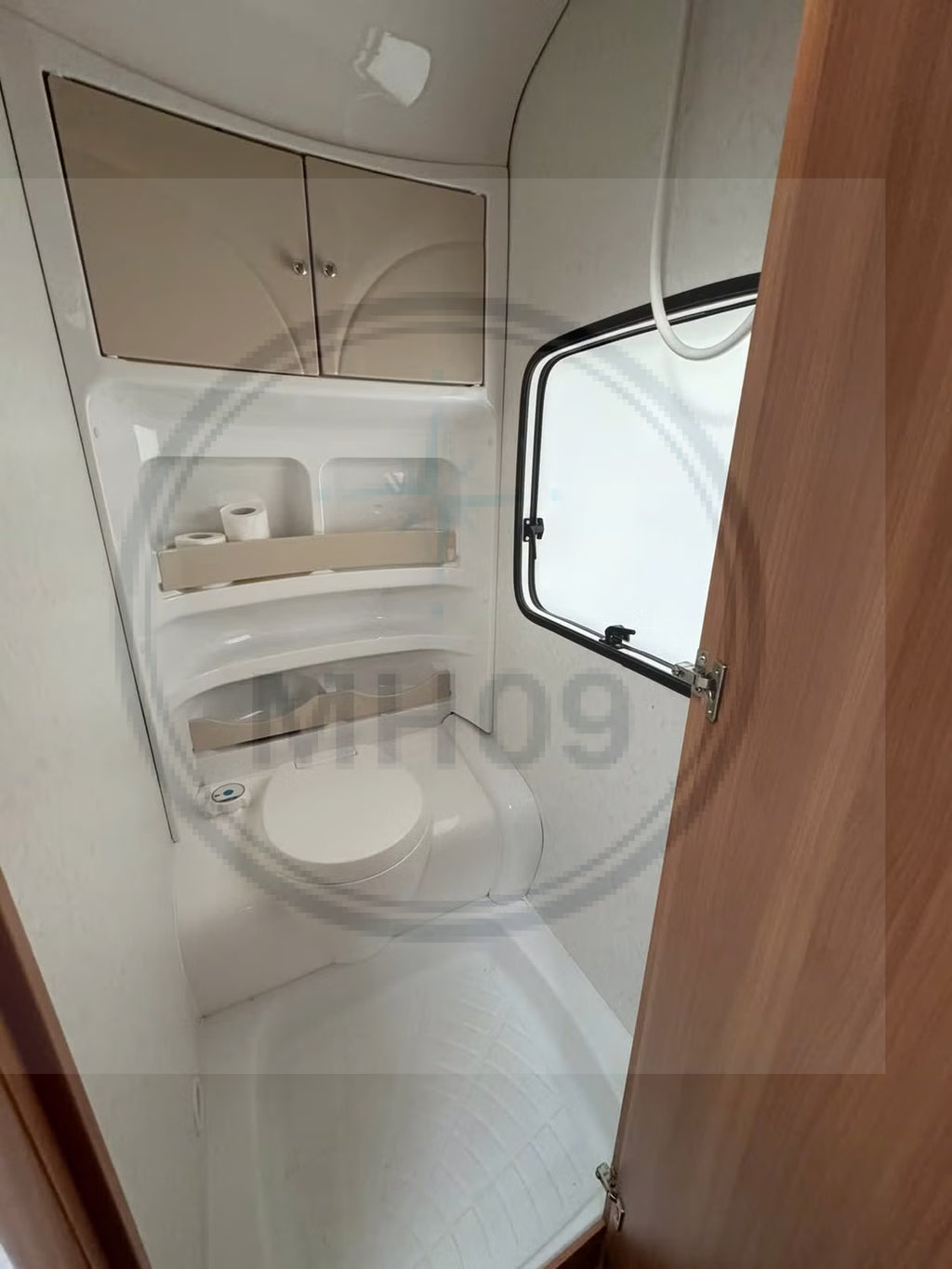 Hobby 540 KMFe De Luxe - 5 couchages - 2013