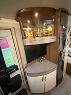 Hobby WFC 660 Prestige - 4 plazas para dormir - 2019