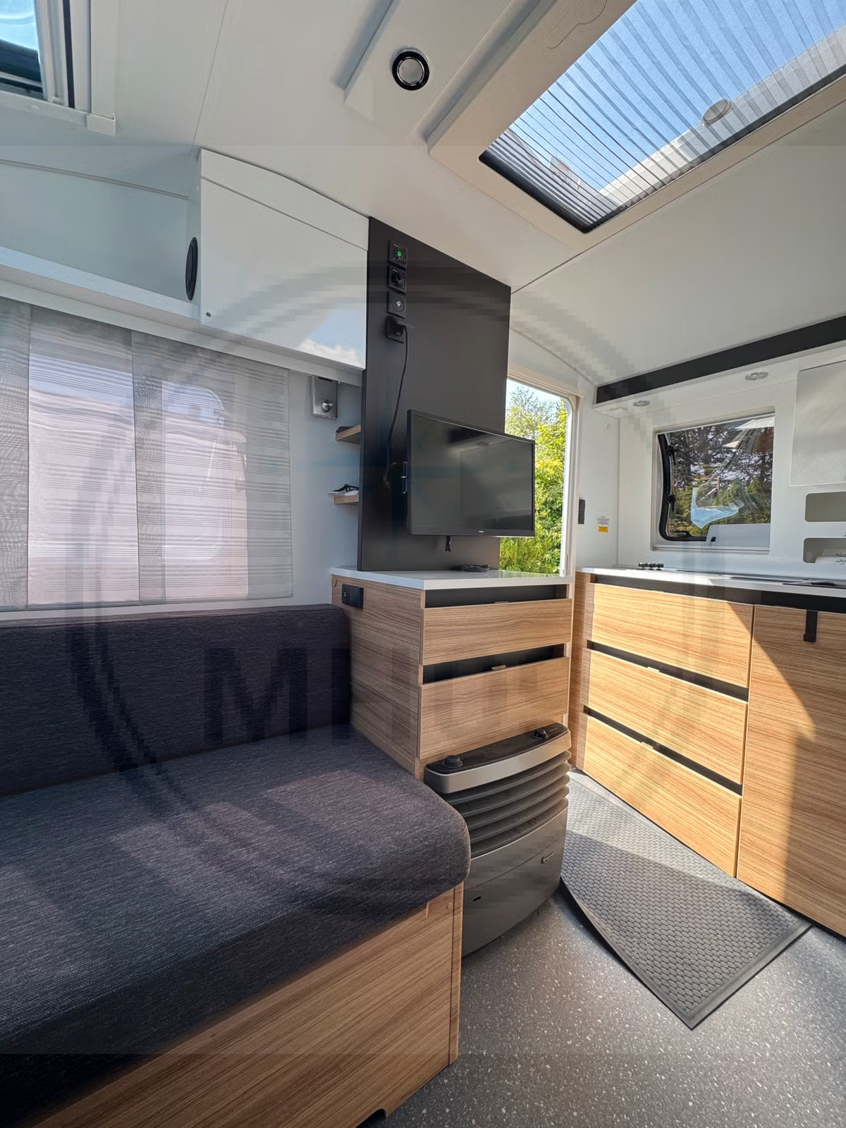 Adria Action 361 LH - 2 couchages - 2023