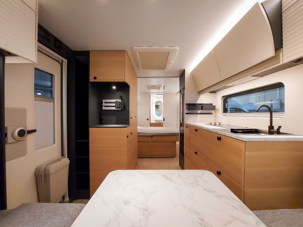 Adria Adora 613 UT - 4 couchages - 2026