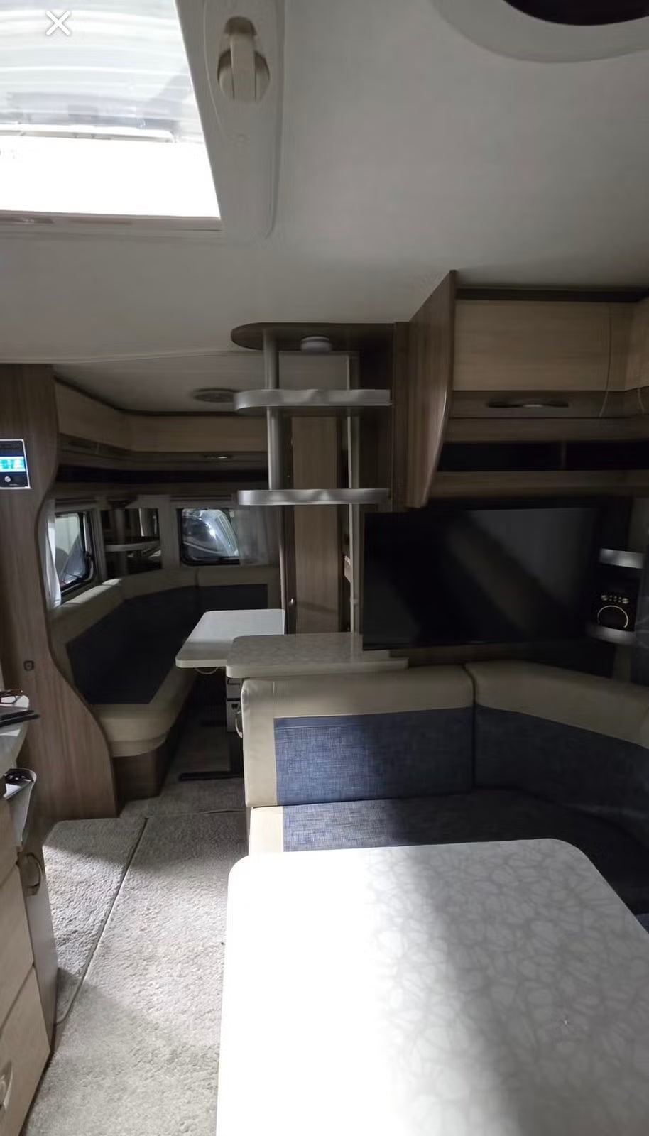 Hobby 650 KMFE Deluxe - 7 couchages - 2016