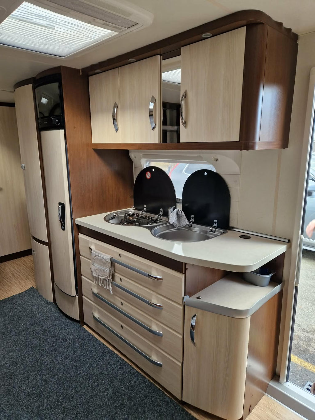 Hobby 650 UMFE - 5 couchages - 2013