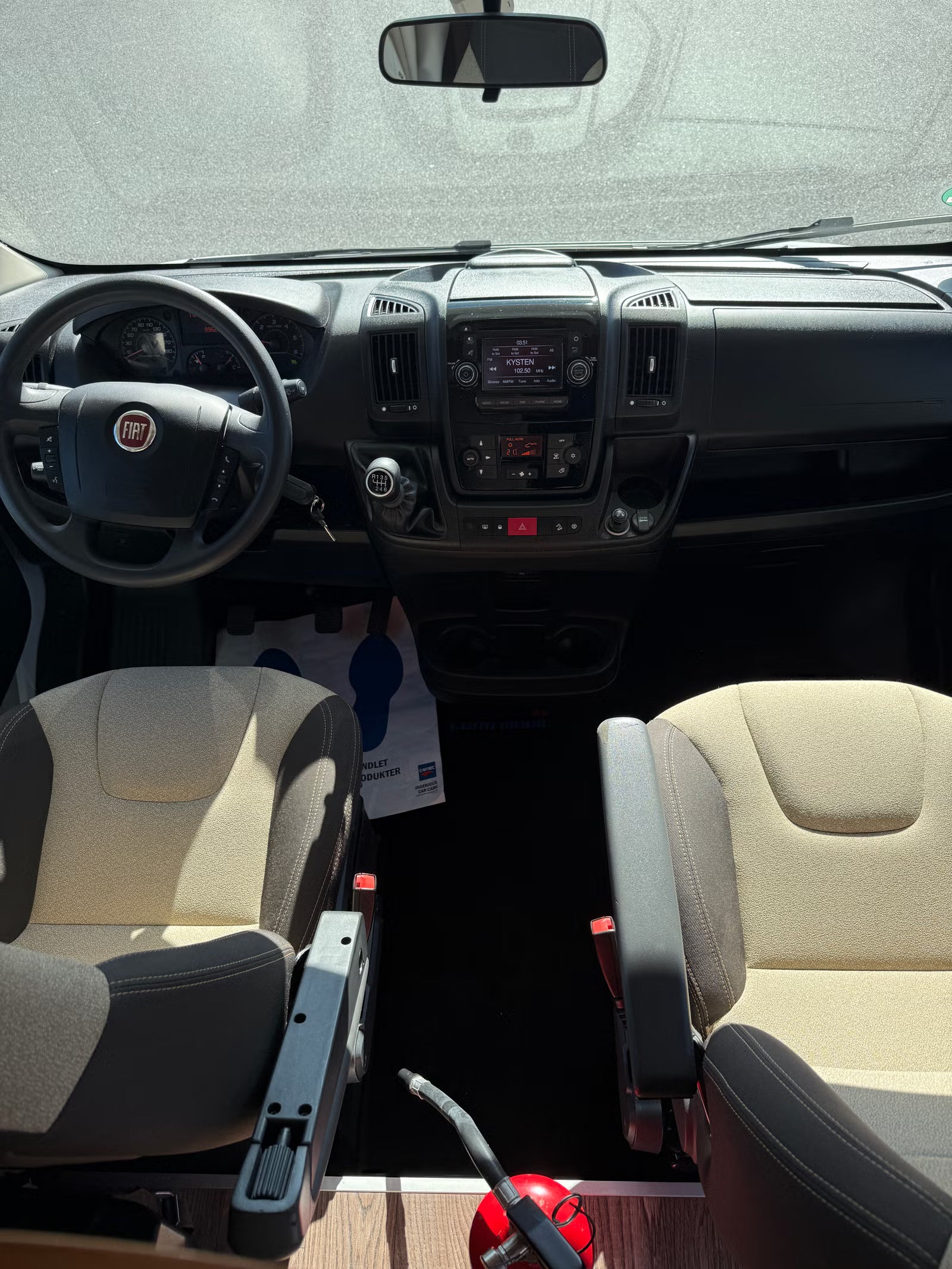 Eura Mobil Activa One 690 HB – Camping-car familial 6 places – 2015
