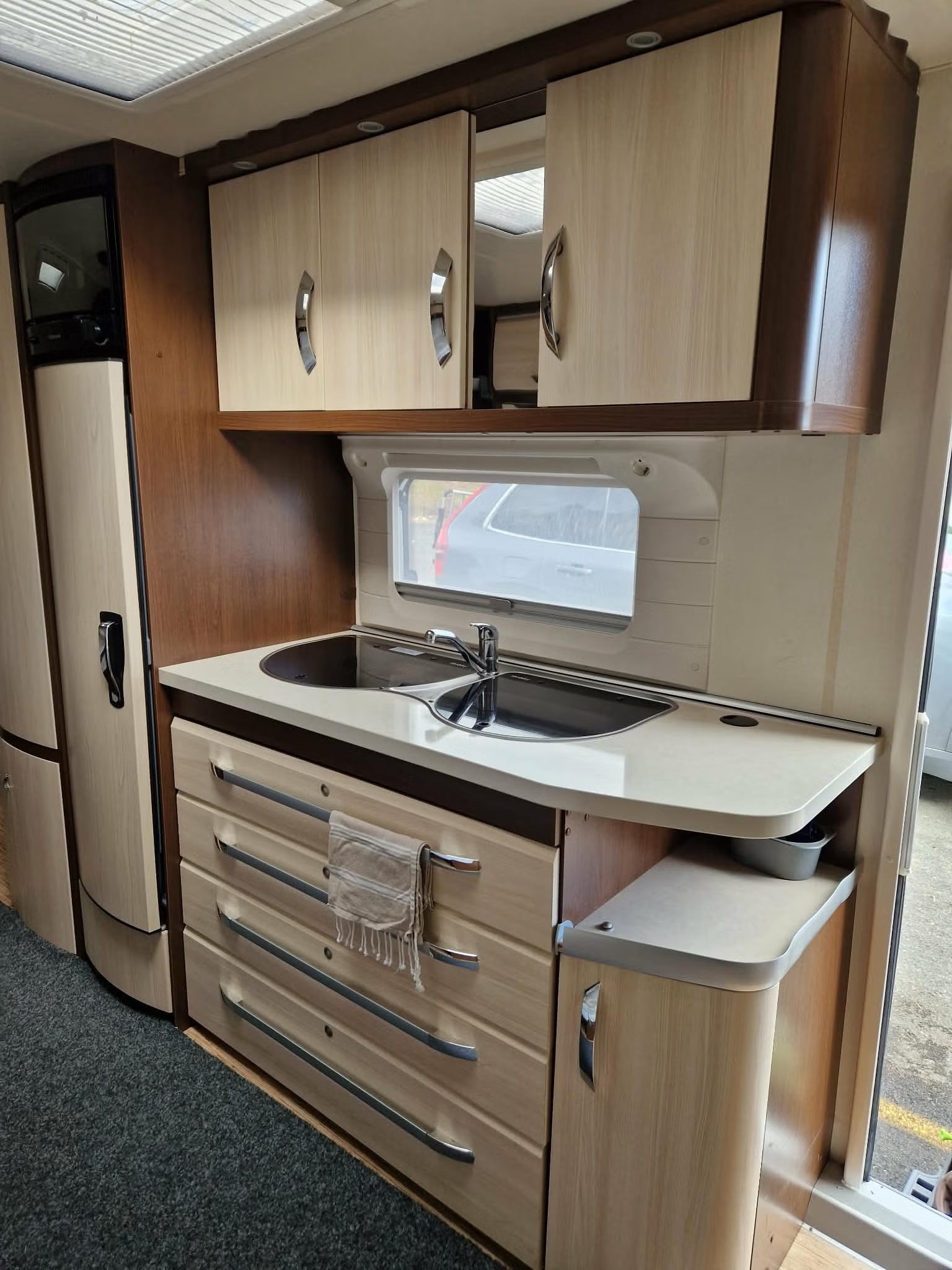 Hobby 650 UMFE - 5 couchages - 2013