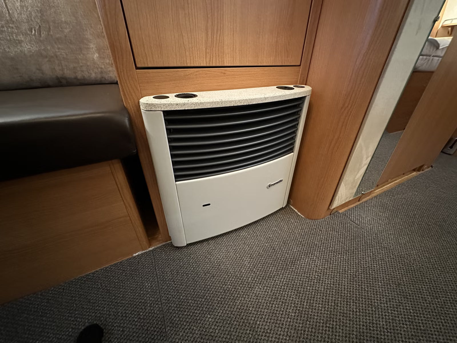 Knaus White Edition 500 Sport - 4 dormidas - 2011