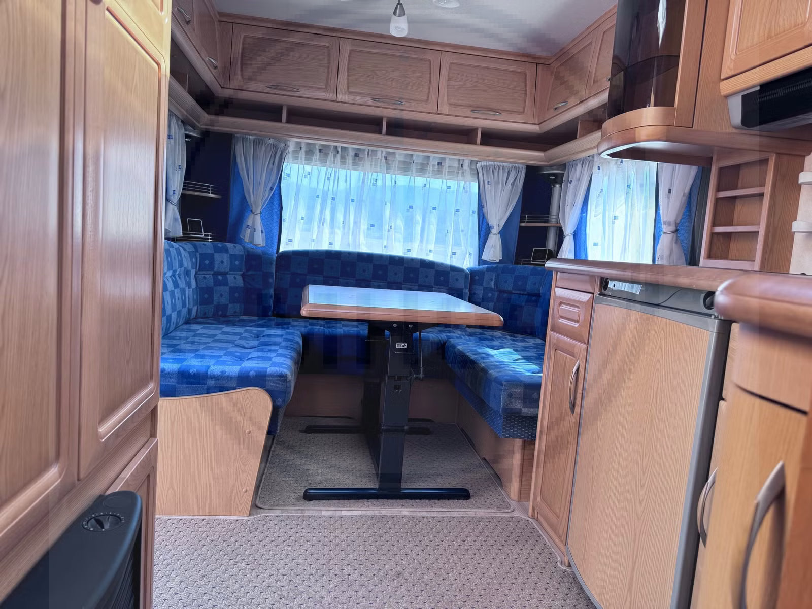 Hobby Prestige 495 UFE - 4 plazas - 2003