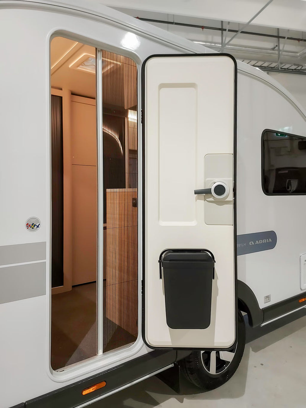 Adria Action 391 LH - 3 couchages - 2026