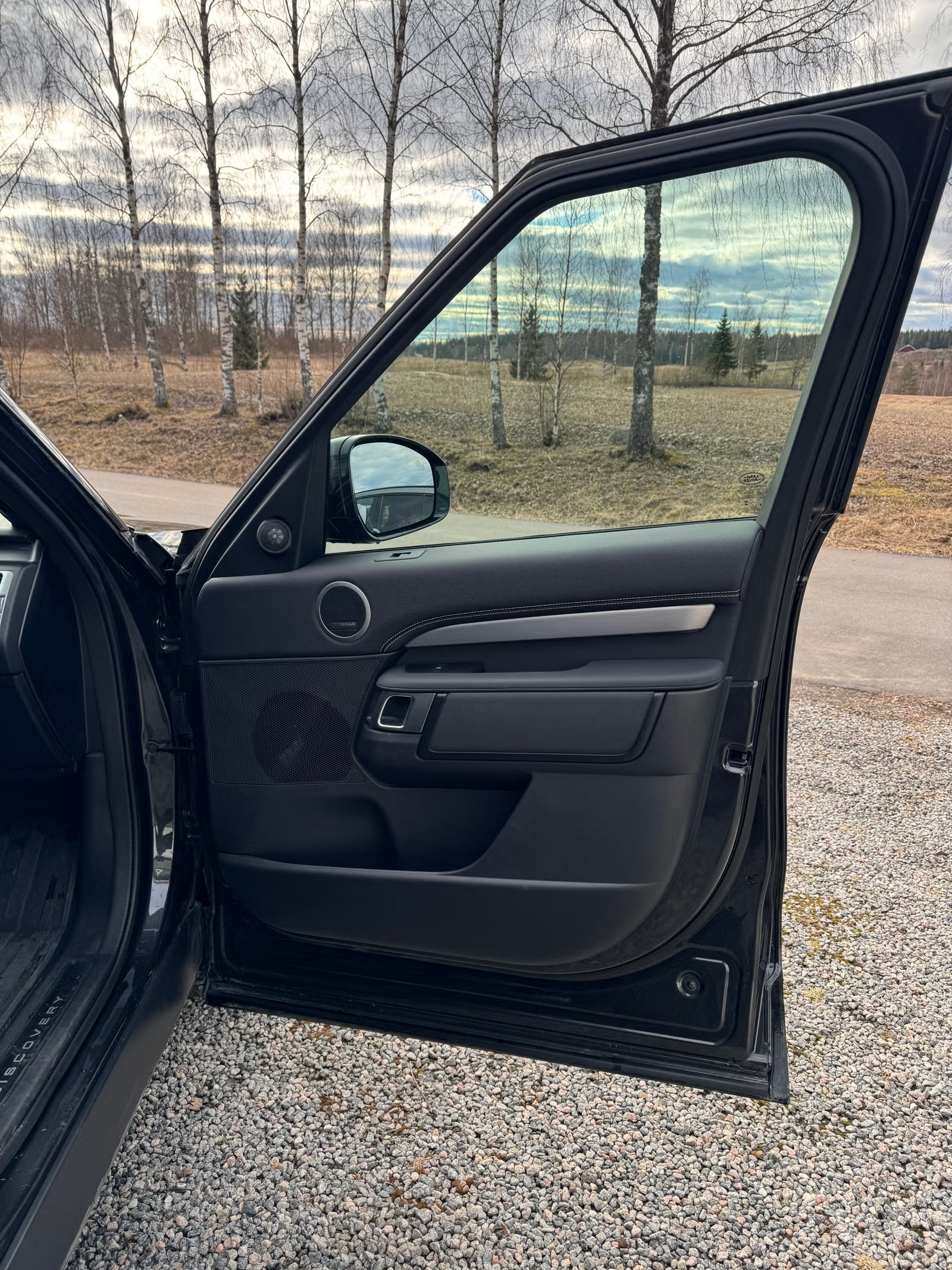 Land Rover Discovery Dynamic HSE 3.0D 300ch – 2024