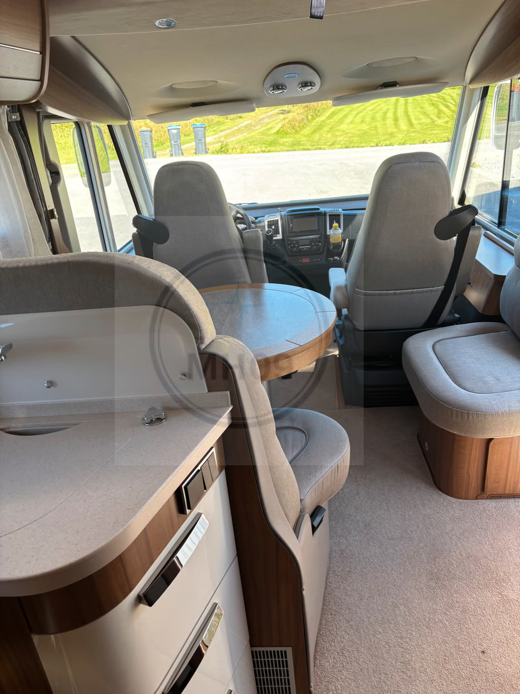 Hymer B 708 Premium Line - 4 places - 2016