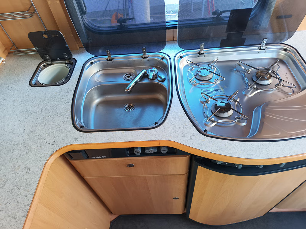 Dethleffs Camper 510 DB - 5 couchages - 2001