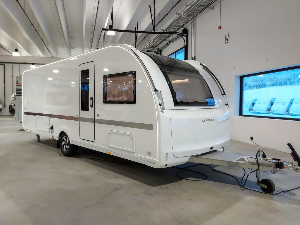 Adria Adora 613 UT - 4 couchages - 2026