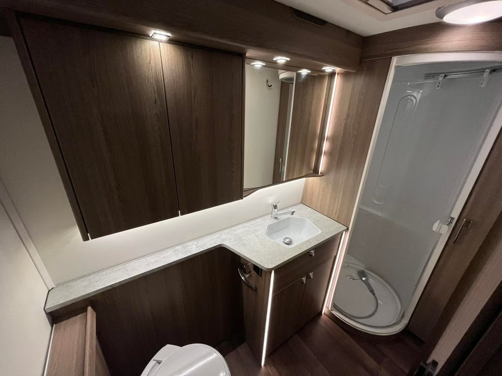 KABE IMPERIAL HAC 880 BTDL – 7 Couchages – Année 2018