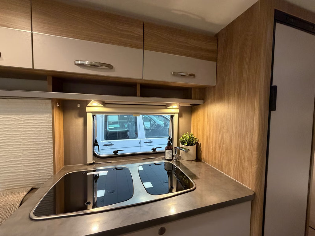 Bürstner Premio 460 TS - 4 couchages - 2017