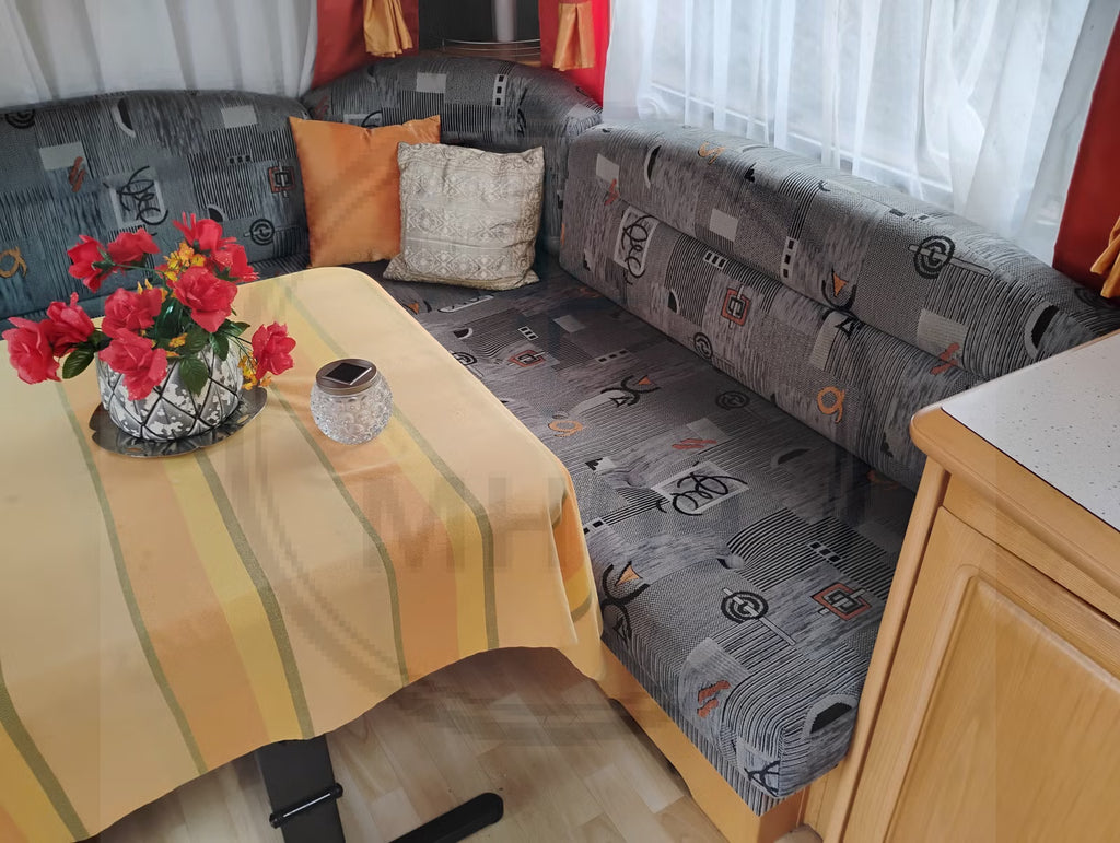 Hobby 560 avec auvent - 4 couchages - 2005