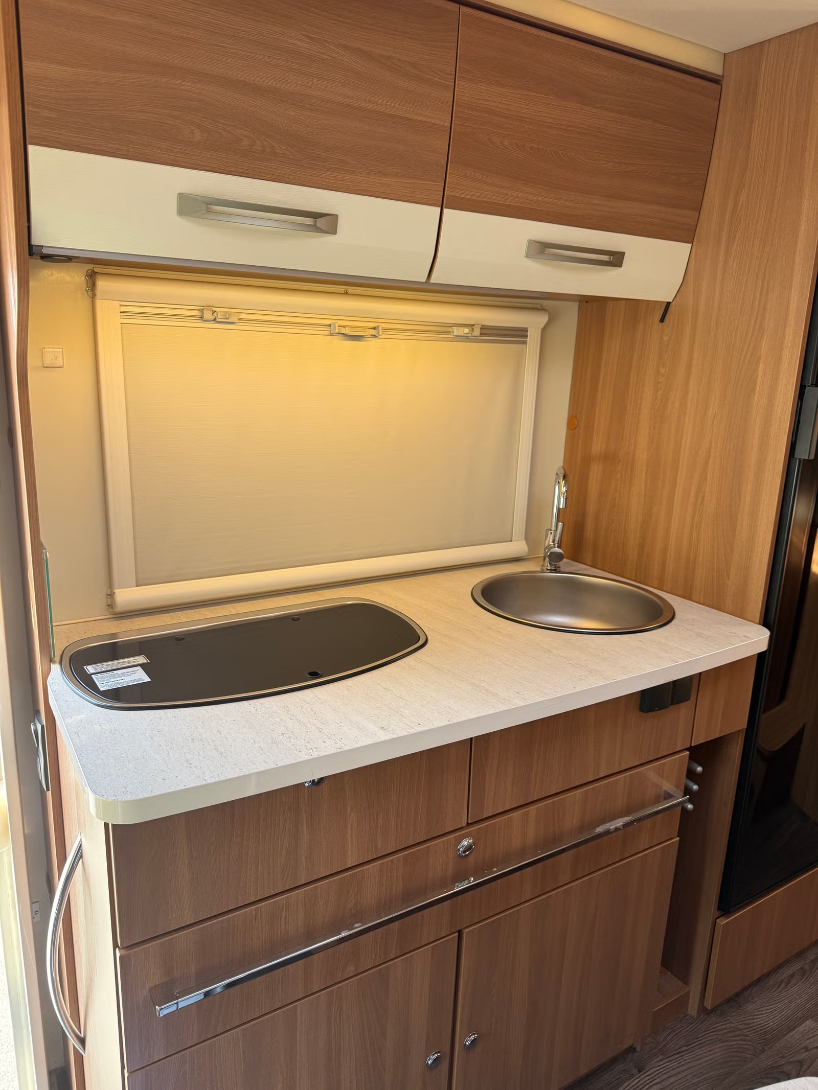Eura Mobil Activa One 690 HB – Camping-car familial 6 places – 2015