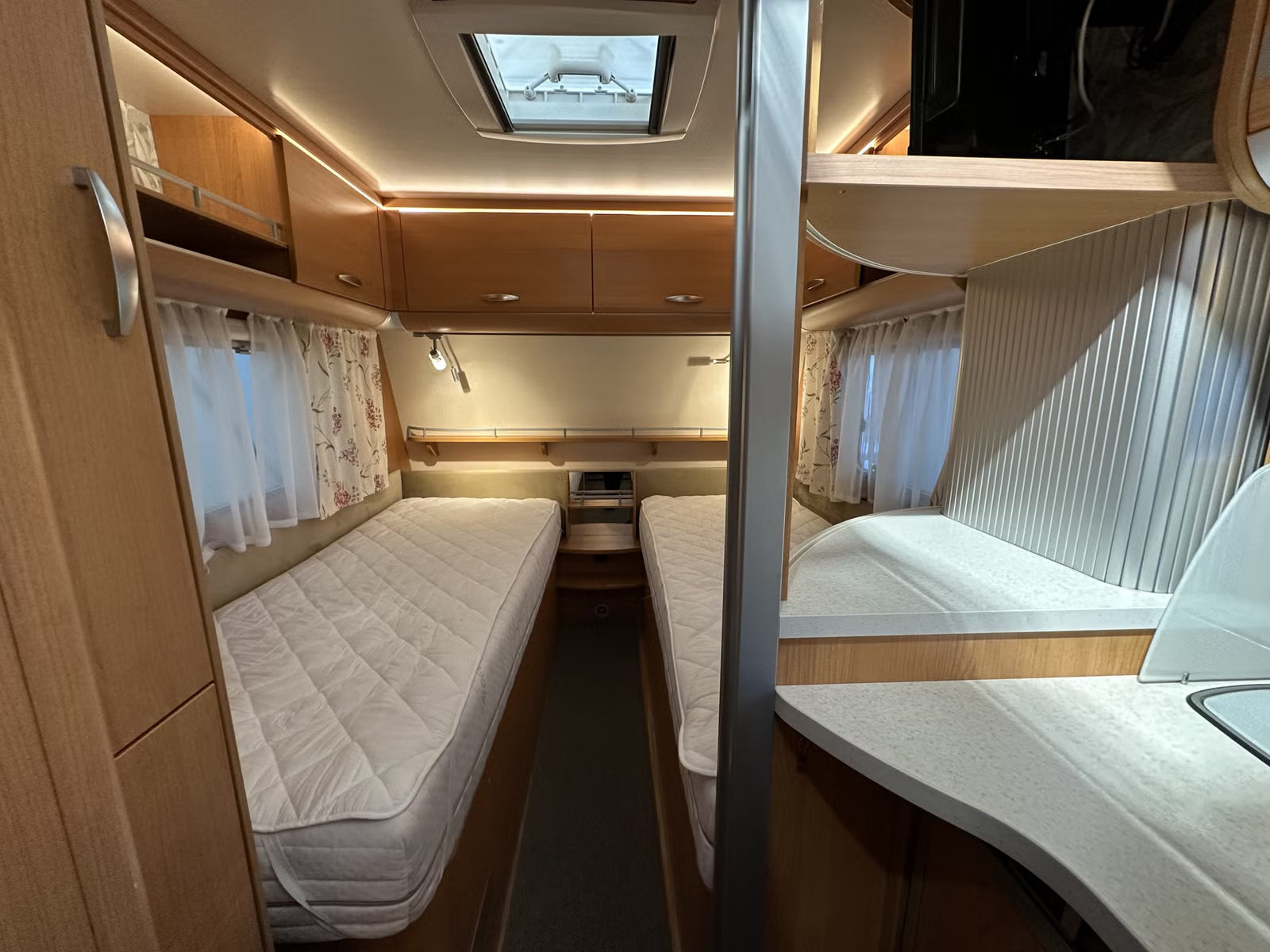 Knaus White Edition 500 Sport - 4 dormidas - 2011
