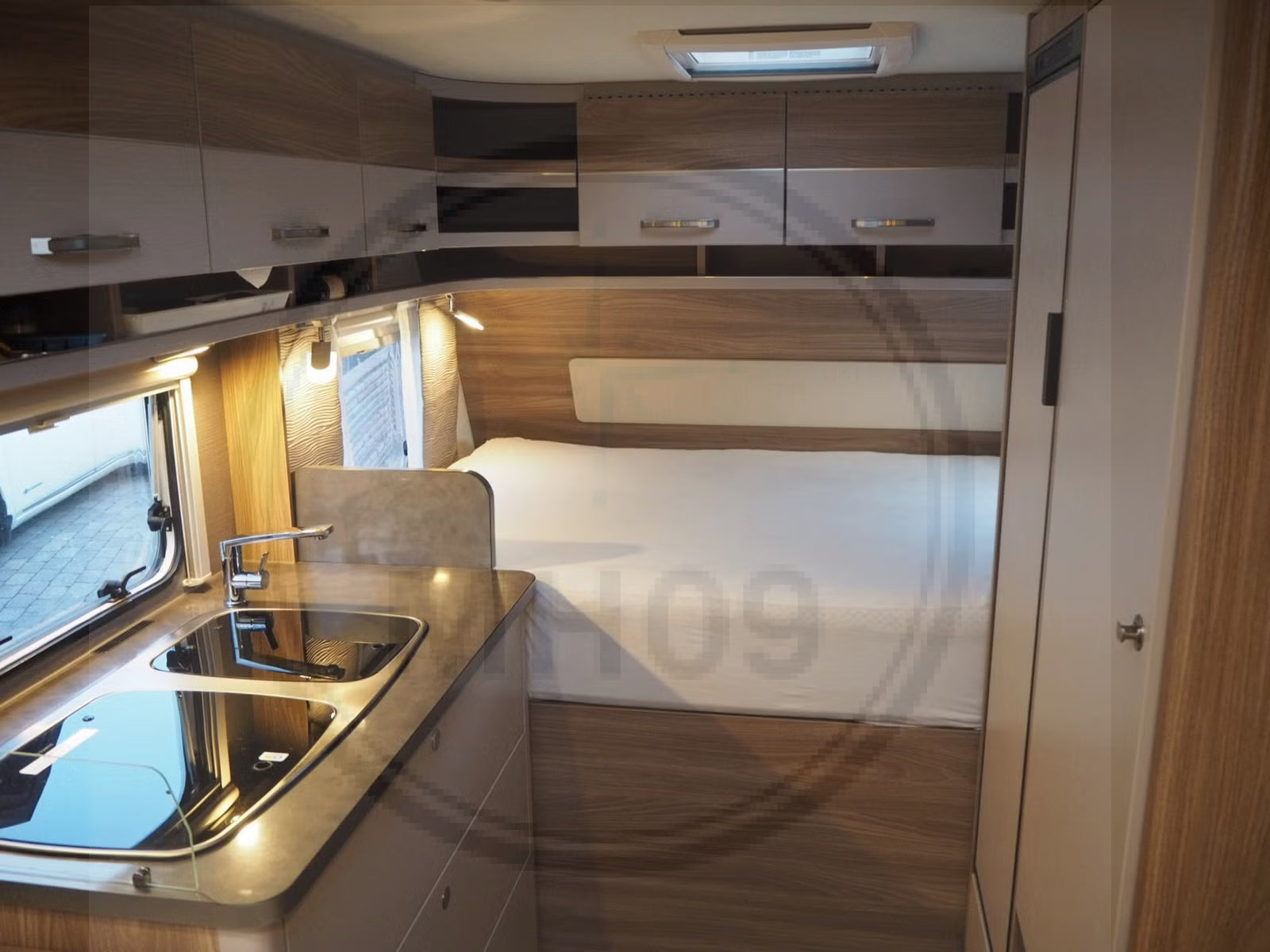 Bürstner Premio 395 TS - 4 couchages - 2018