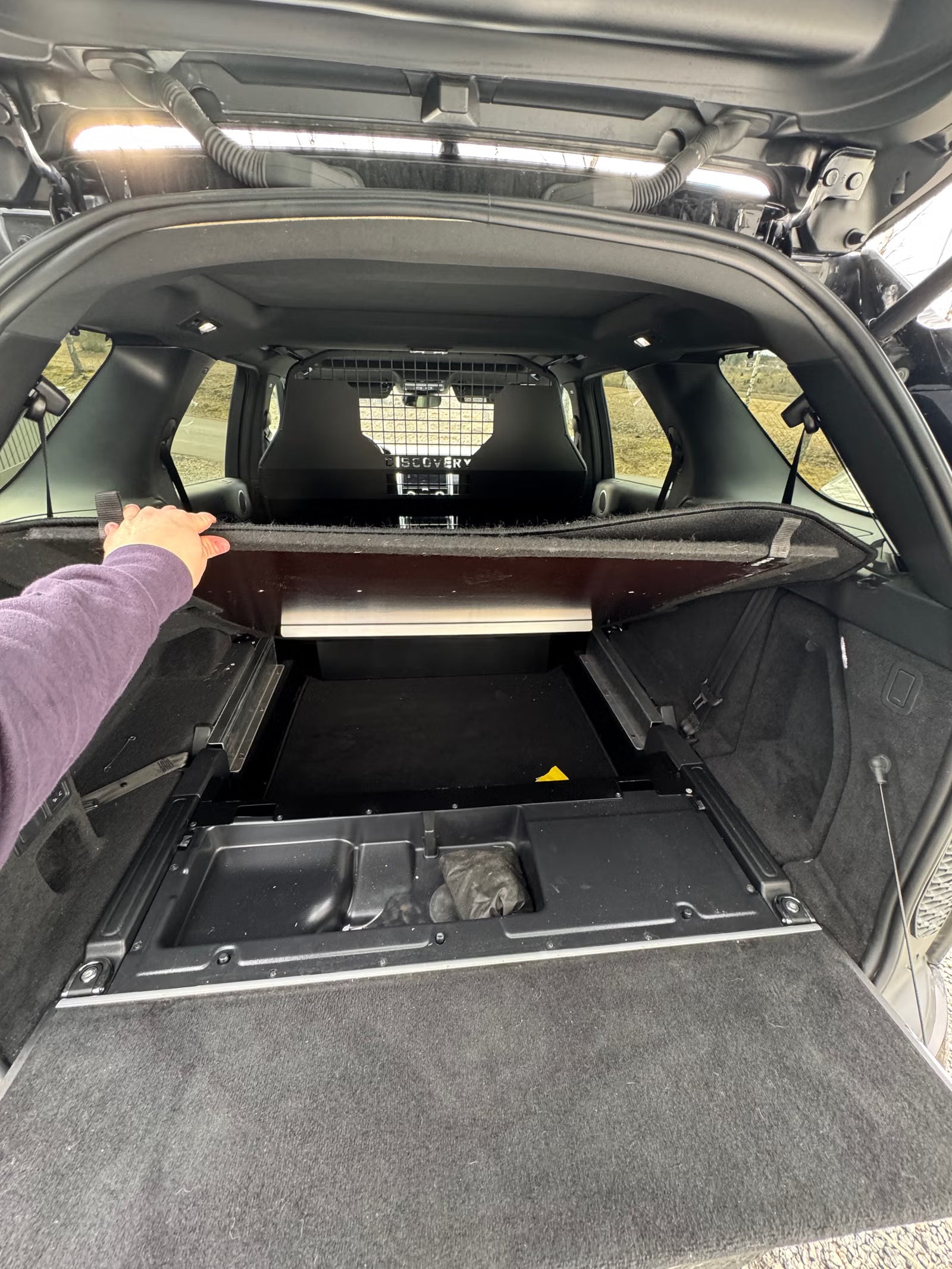 Land Rover Discovery Dynamic HSE 3.0D 300ch – 2024