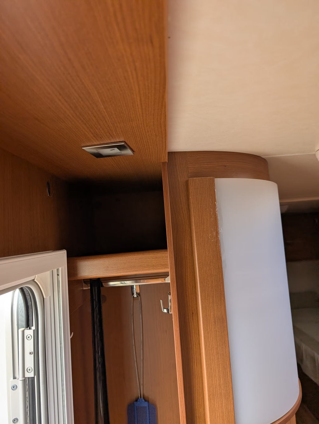 Knaus Südwind Exclusive W08 580 UL - 4 couchages - 2014