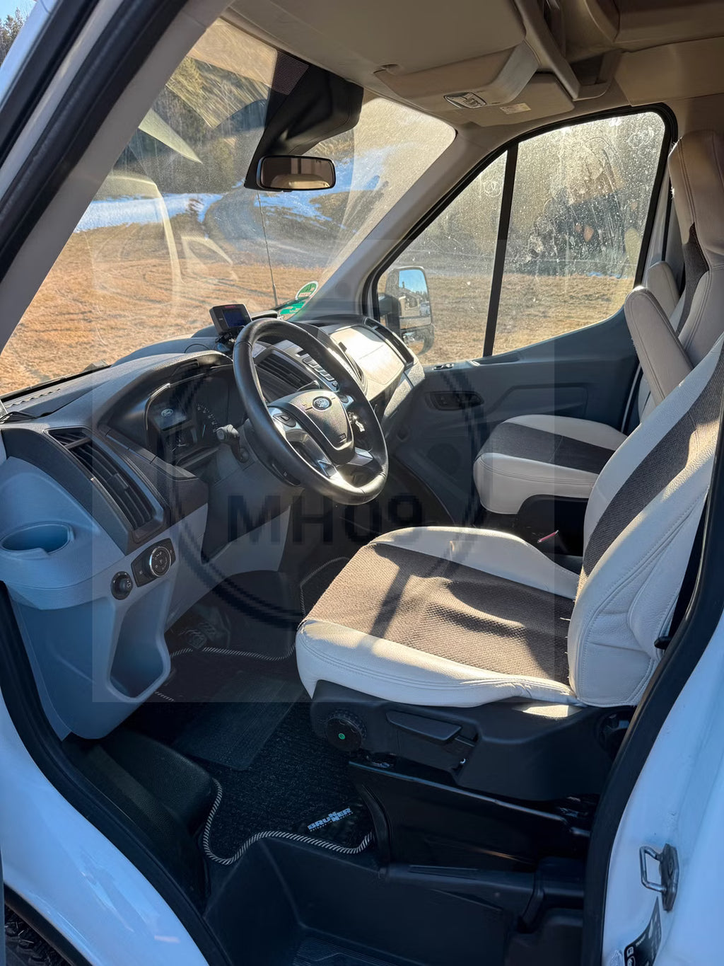 Challenger C394GA Genesis Ford - 6 places - 2016