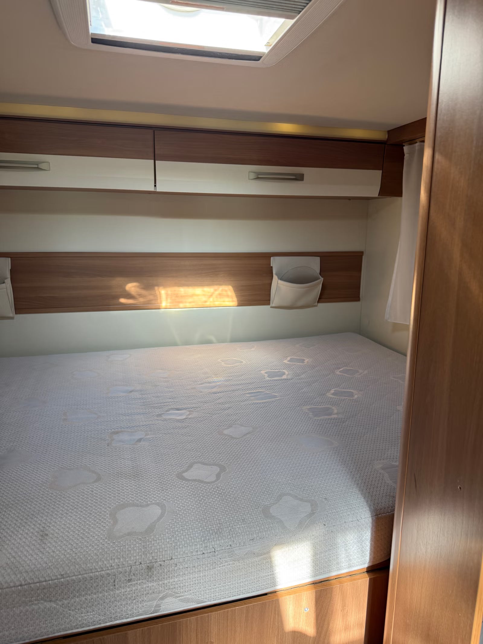 Eura Mobil Activa One 690 HB – Camping-car familial 6 places – 2015