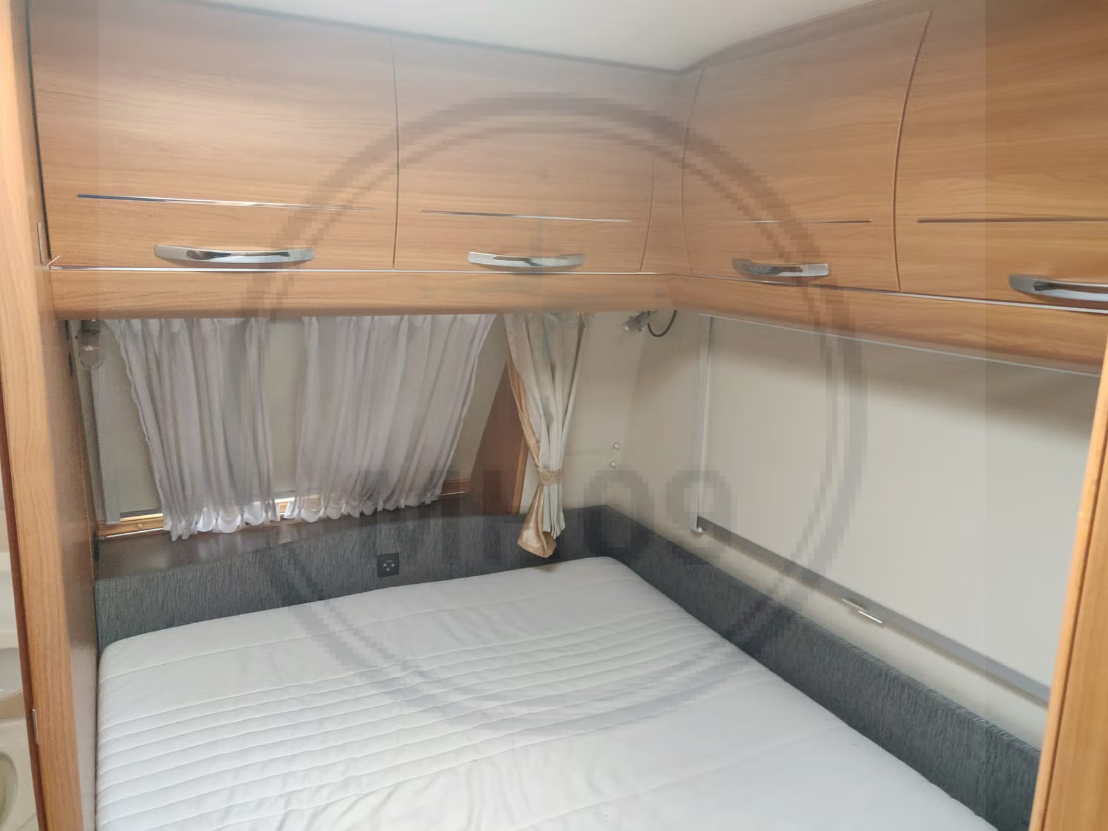 Hobby 540 KMFE Deluxe - 7 couchages - 2009