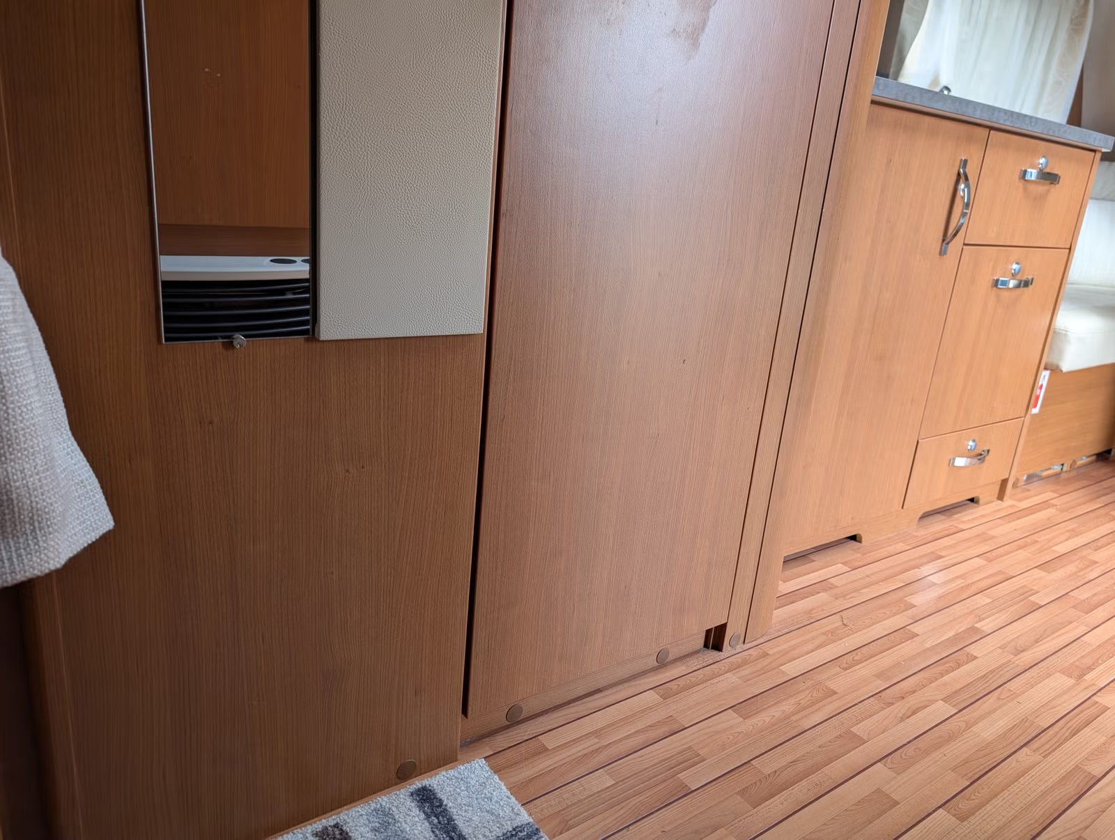 Knaus Südwind Exclusive W08 580 UL - 4 couchages - 2014