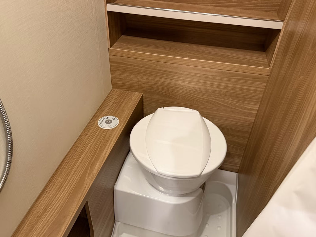 Bürstner Premio 460 TS - 4 couchages - 2017