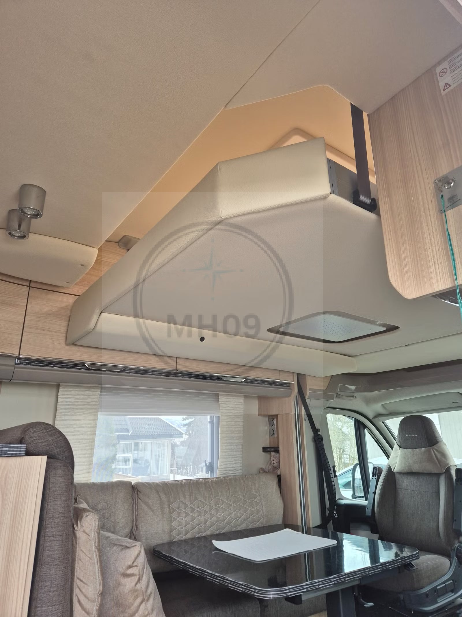 Bürstner Ixeo IT 680 - 4 places - 2017