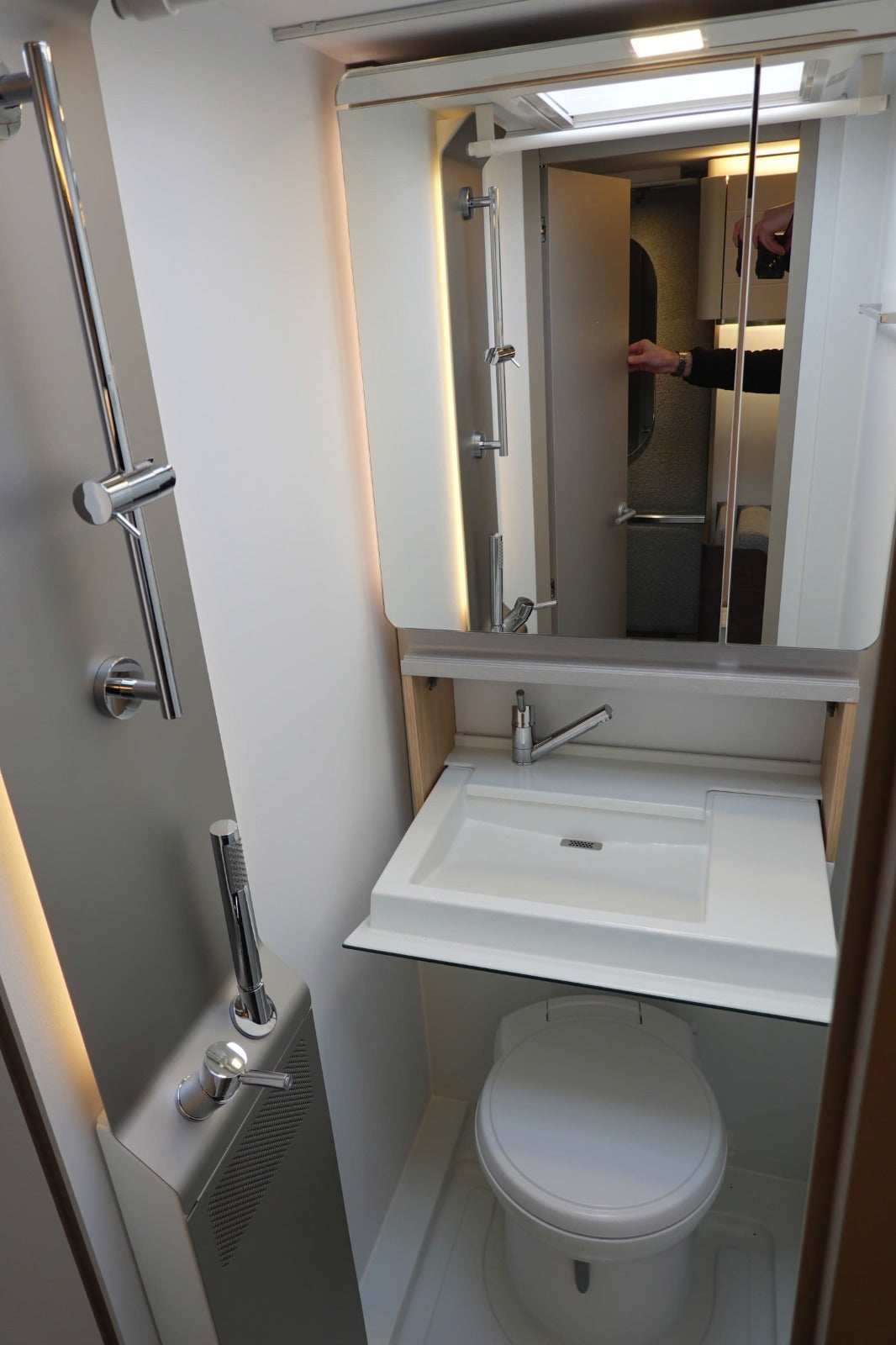 Adria Alpina 663 UK – 2025 – 7 couchages