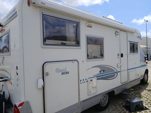 Adria Adriatik 573 DS - 4 places - 2005