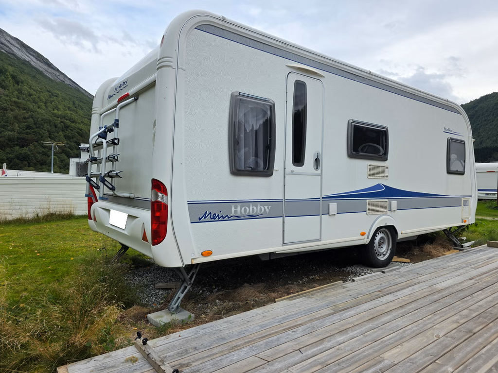 Hobby KMFE 560 - 7 plazas - 2009