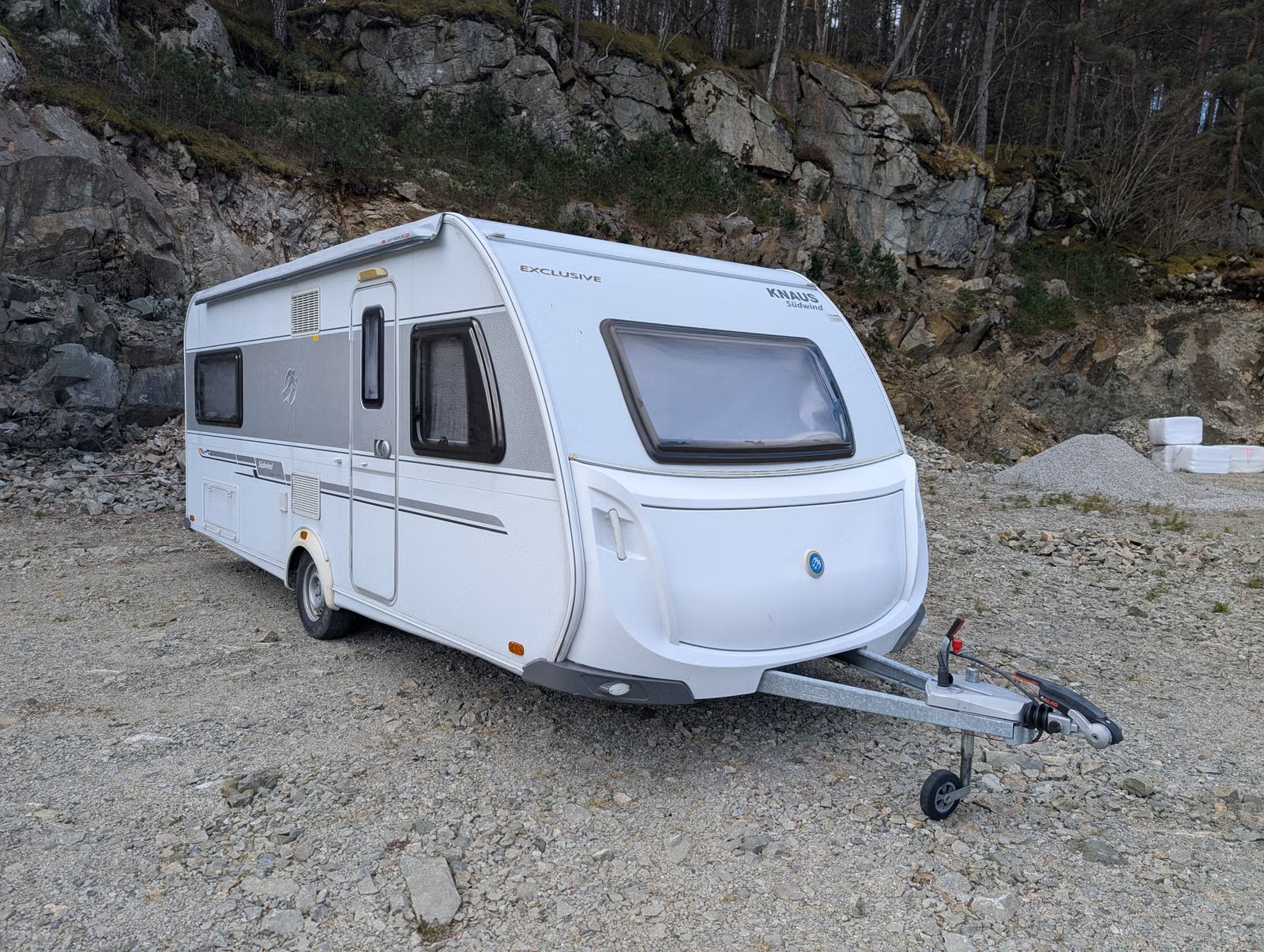Knaus Südwind Exclusive W08 580 UL - 4 couchages - 2014