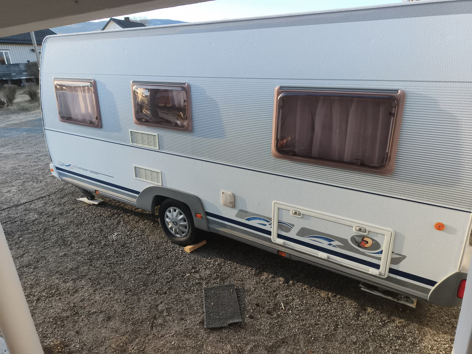 Dethleffs Camper 510 DB - 5 couchages - 2001