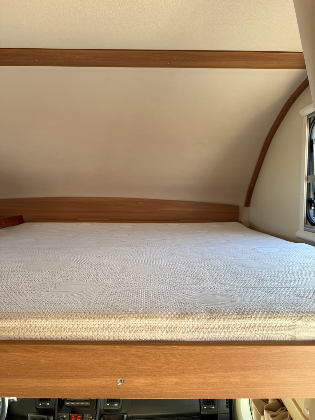Eura Mobil Activa One 690 HB – Camping-car familial 6 places – 2015