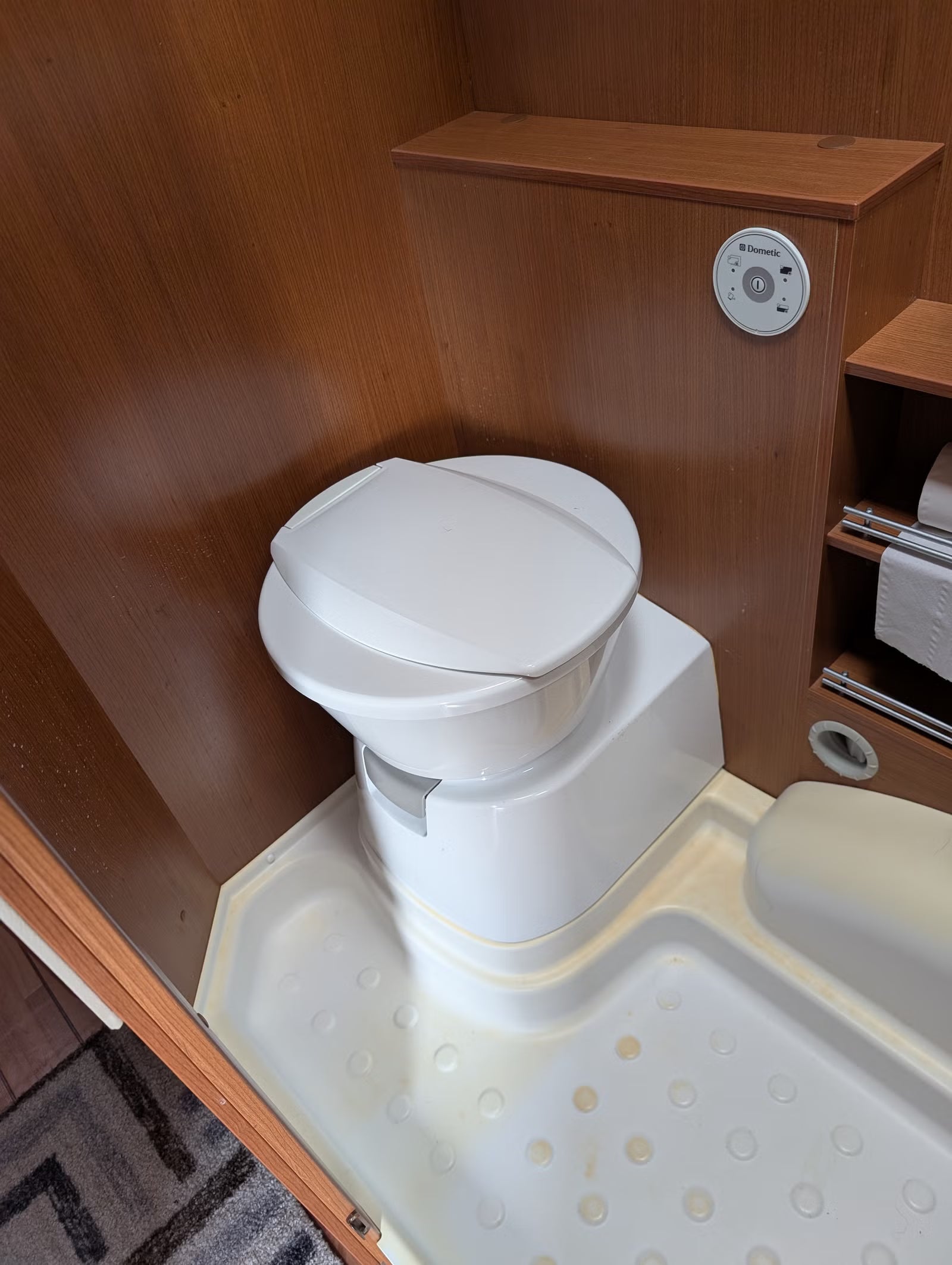 Knaus Südwind Exclusive W08 580 UL - 4 couchages - 2014