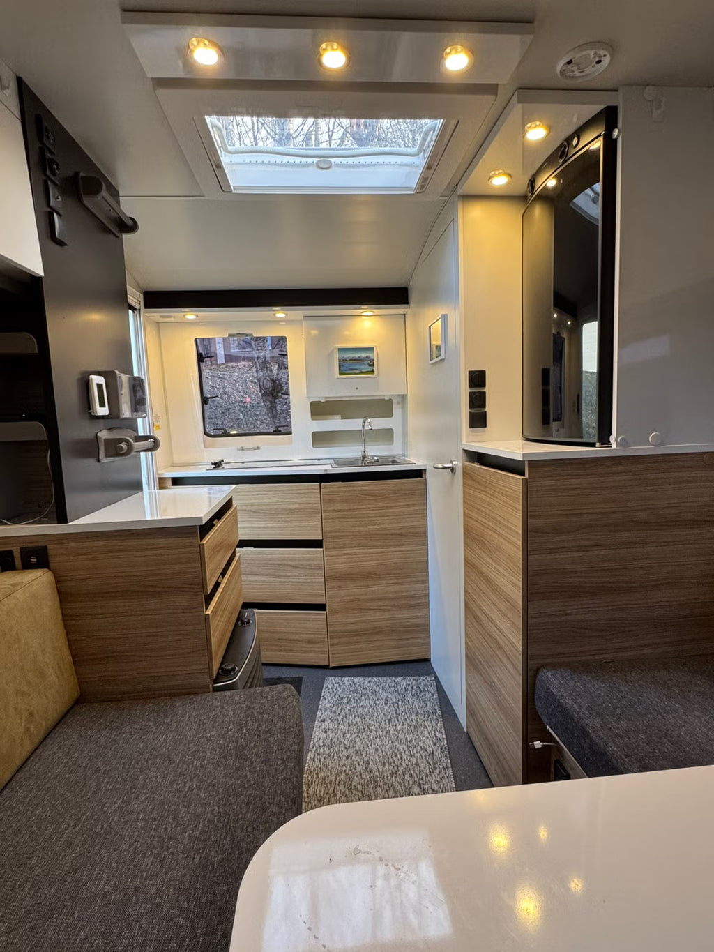 Adria Action 361 LH Scandinavian Edition - 3 plazas - 2019