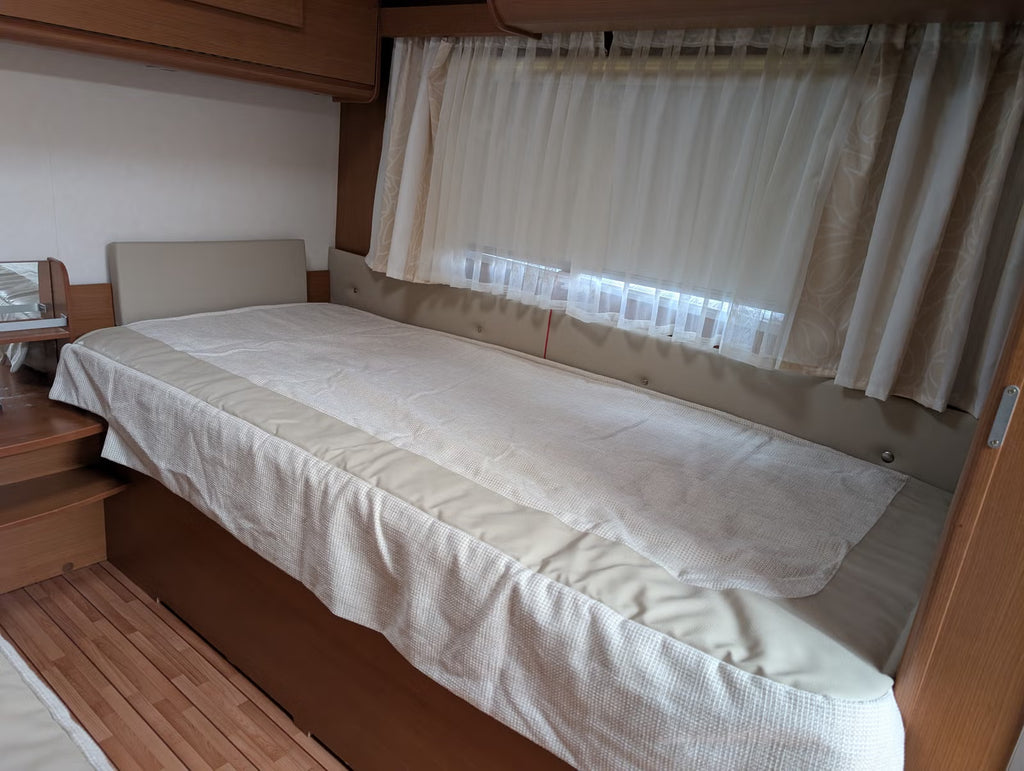 Knaus Südwind Exclusive W08 580 UL - 4 couchages - 2014