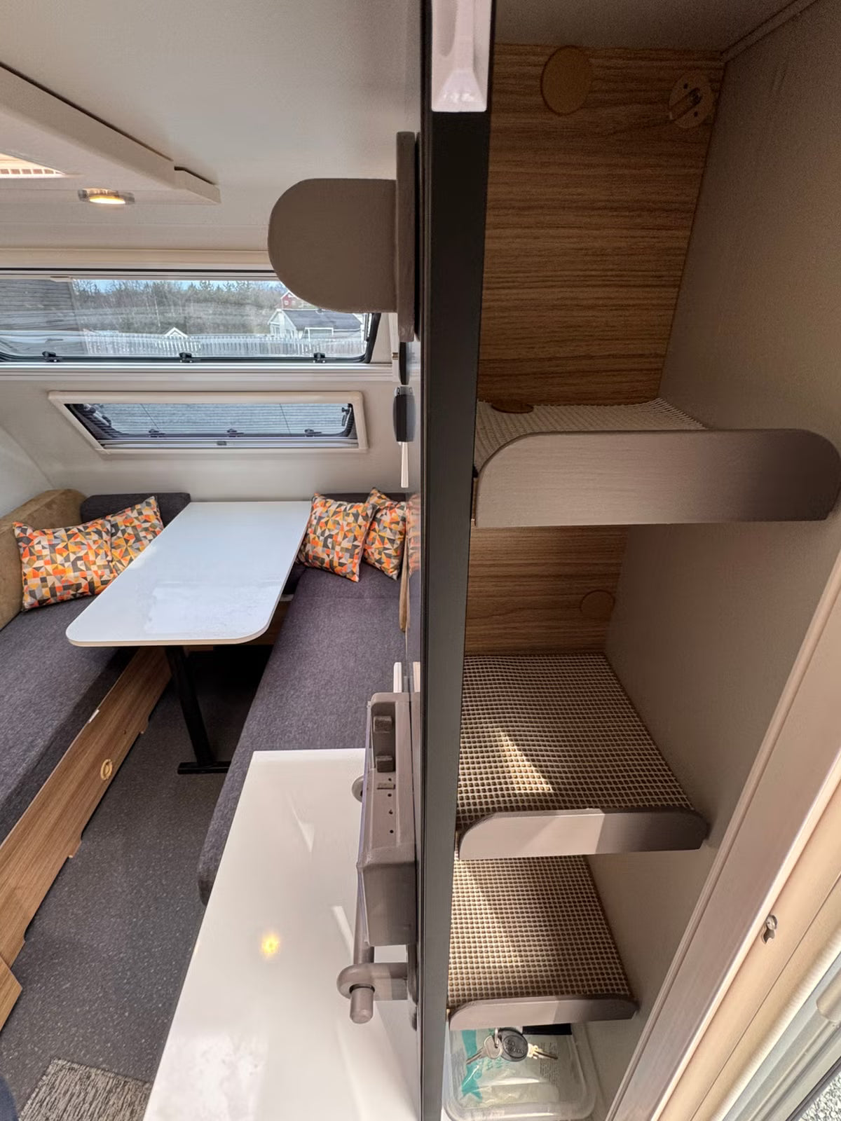 Adria Action 361 LH Scandinavian Edition - 3 plazas - 2019