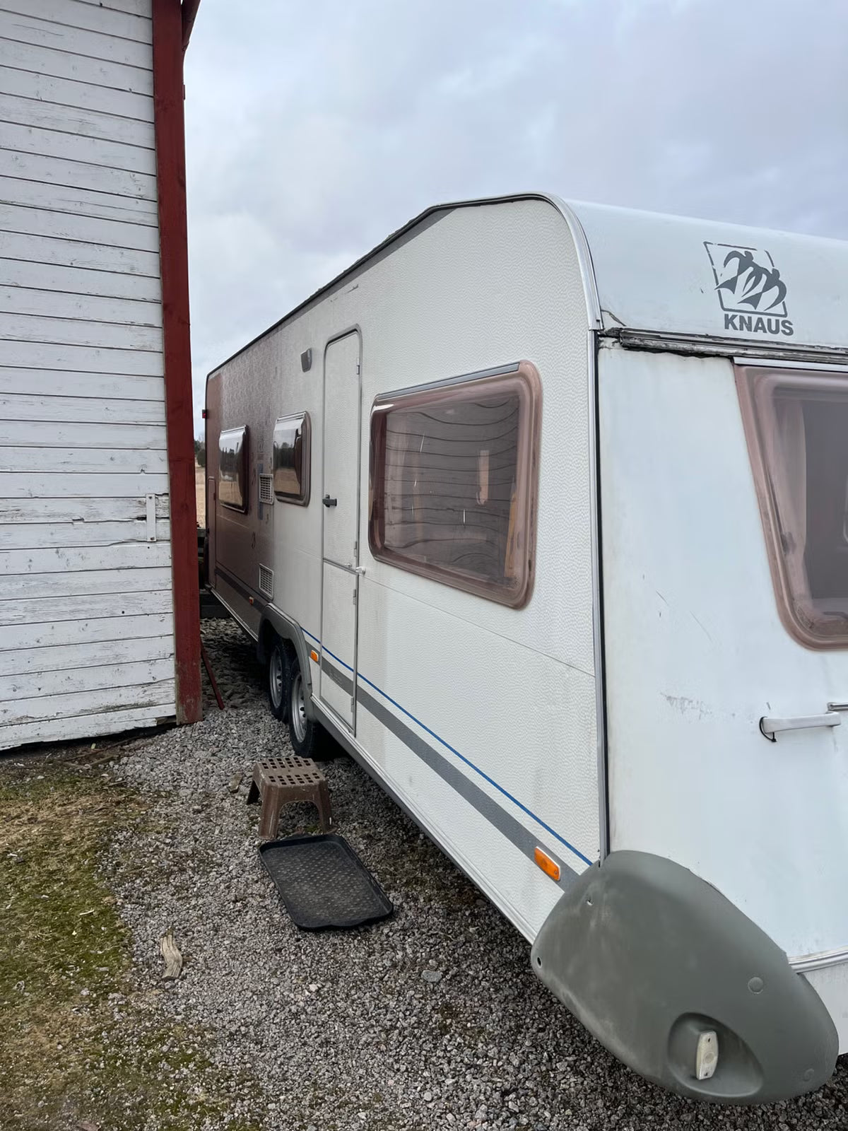 Knaus Azur Royale - 7 plazas - 2003