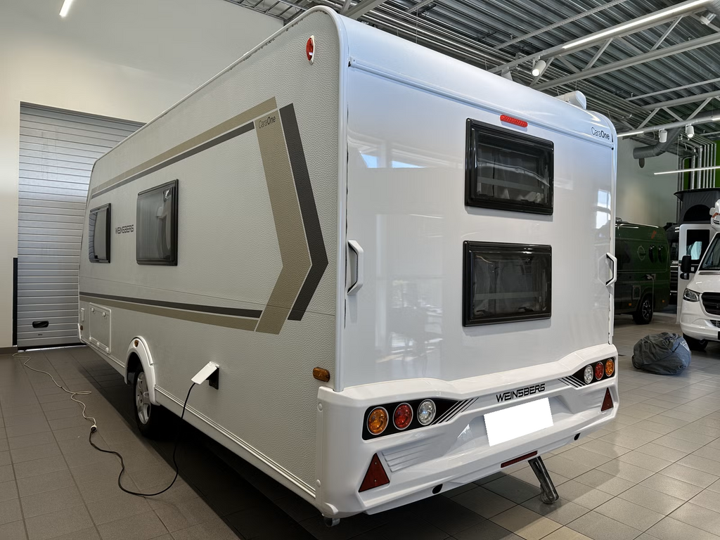 Weinsberg CaraOne 500 FDK - 7 plazas para dormir - 2022