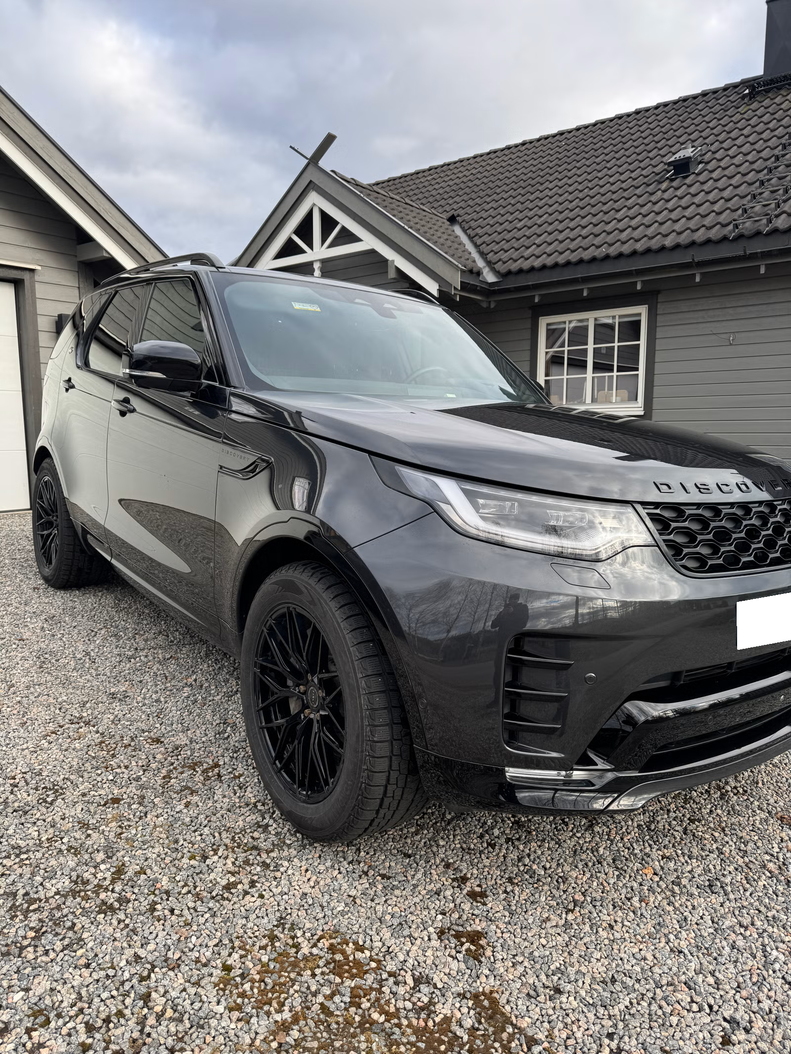 Land Rover Discovery Dynamic HSE 3.0D 300ch – 2024
